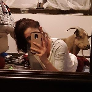 Meet your Posher, Jennifer